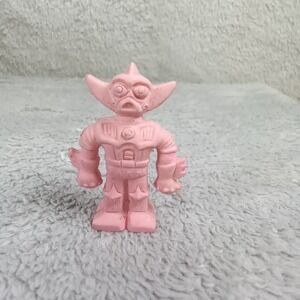 Vintage Style Pink Rubber Alien Robot Mini Figure Sci-Fi Monster Toy 2 Inch